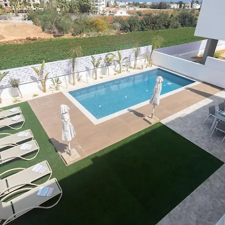 Aqua Aq05 * Protaras