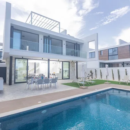 Aqua Aq05 Villa Protaras