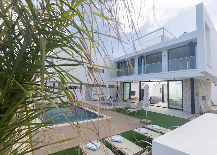 Aqua Aq05 * Protaras