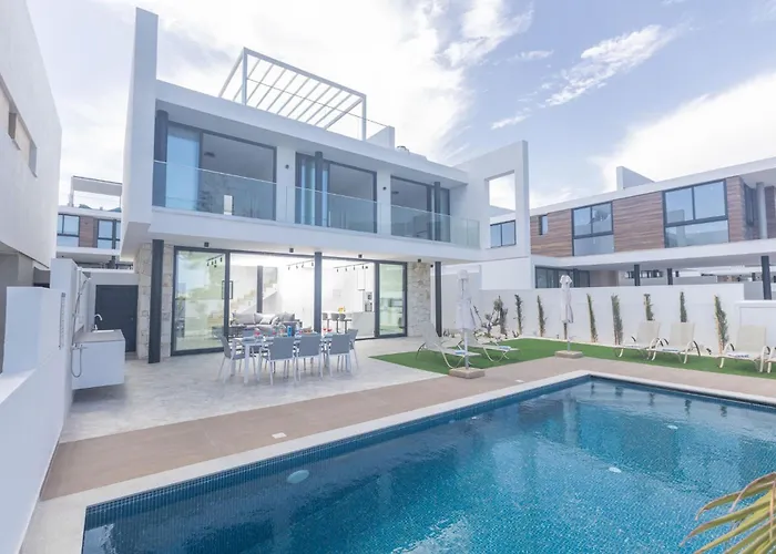 Aqua Aq05 Vilă Protaras