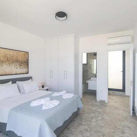 Aqua Aq05 Villa